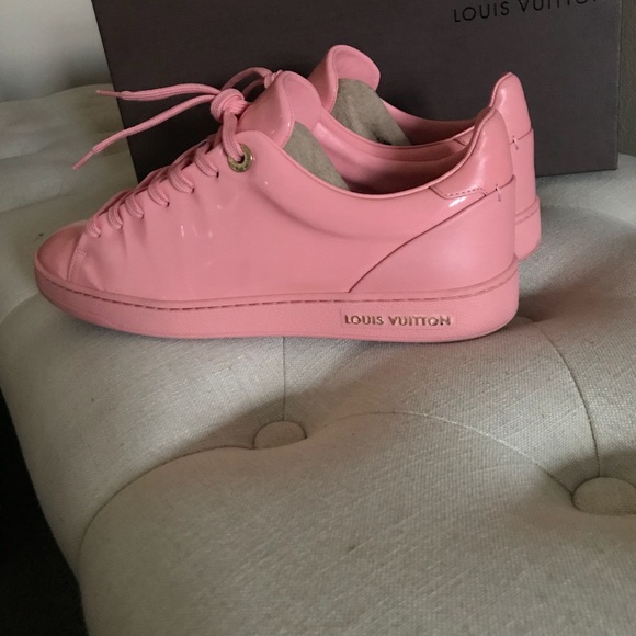 Louis Vuitton Pink Patent Leather Front Row Shoes - Picture 6 of 8